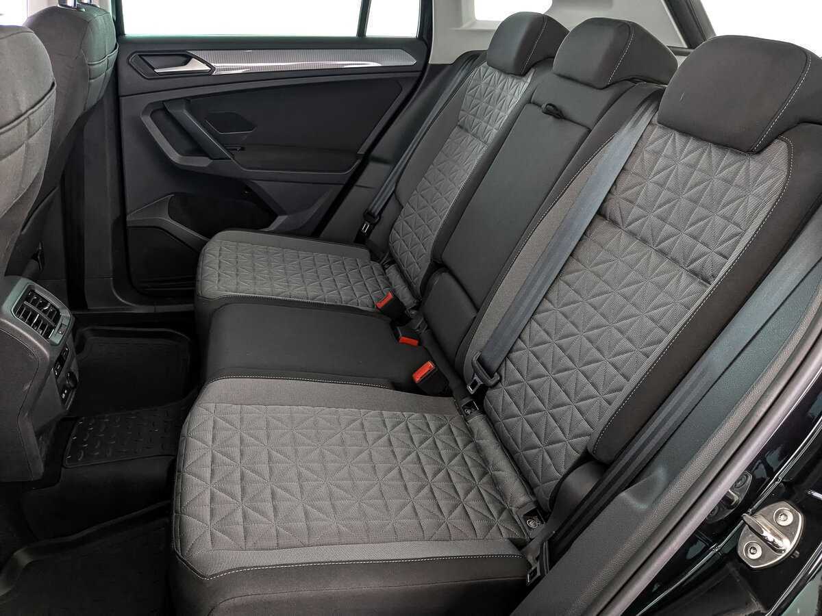 Купить Volkswagen Tiguan, 2021, 45 095 км, фото №12