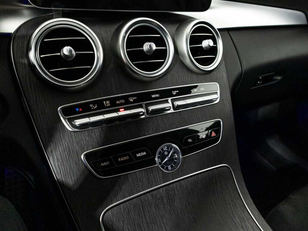 Купить Mercedes-Benz C-Класс 180, 2019, 91 548 км, фото №17