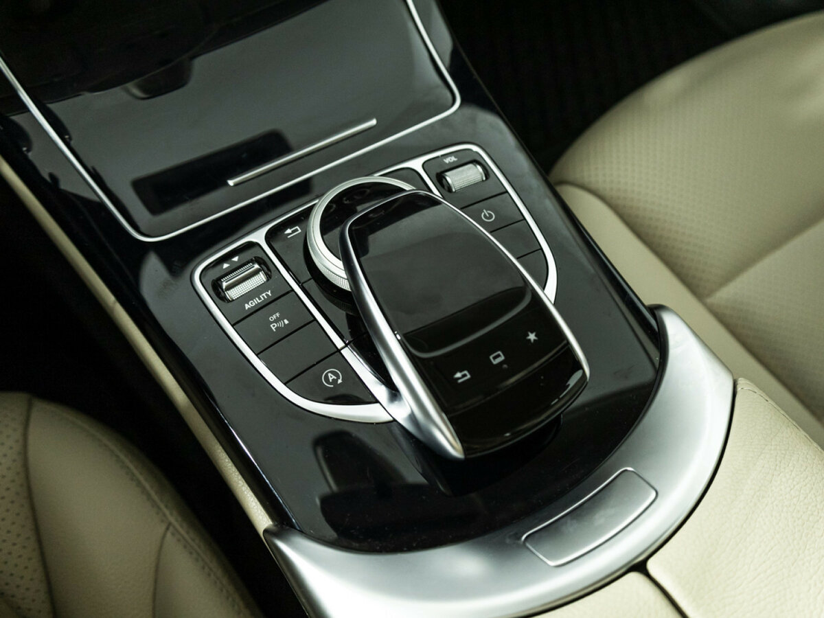 Купить Mercedes-Benz C-Класс 180 IV (W205), 2015, 70 155 км, фото №16