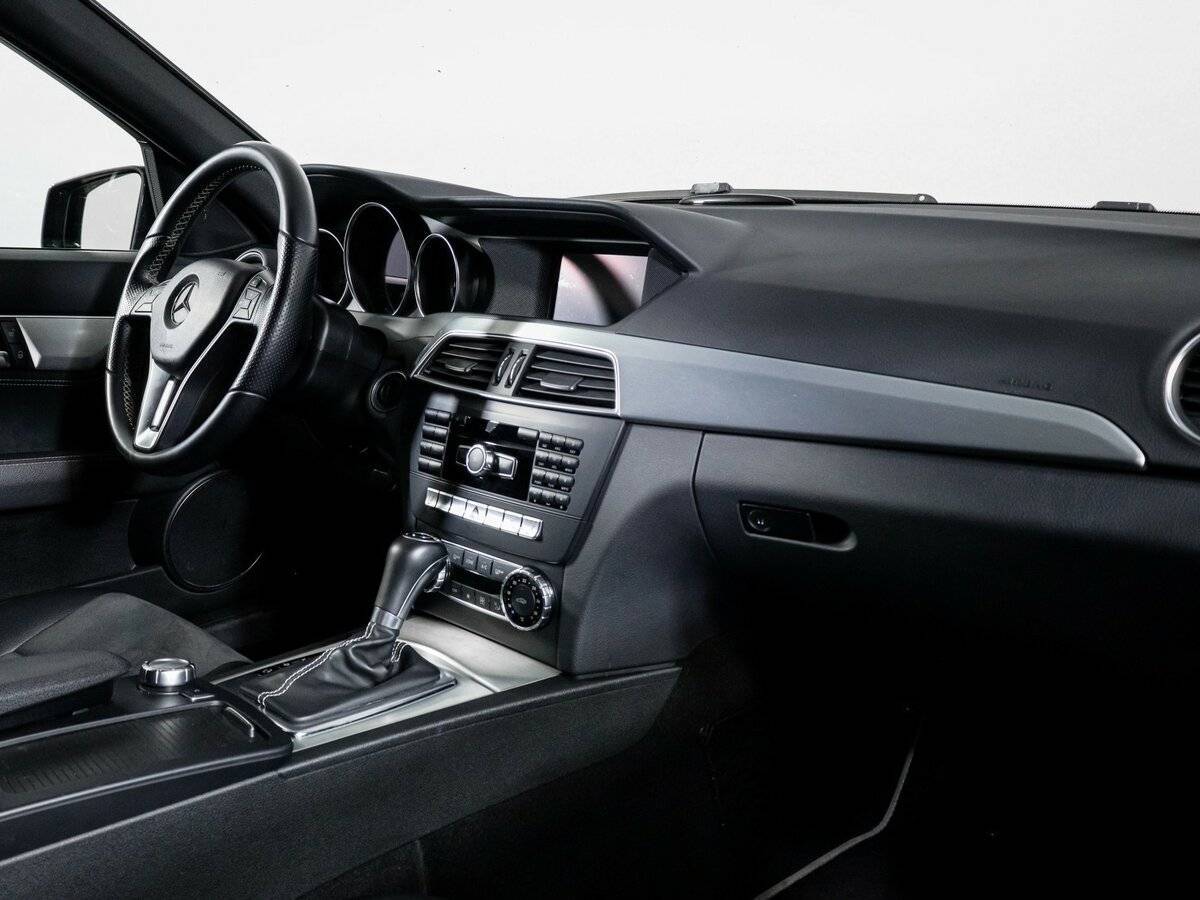 Купить Mercedes-Benz C-Класс 180, 2013, 96 000 км, фото №9