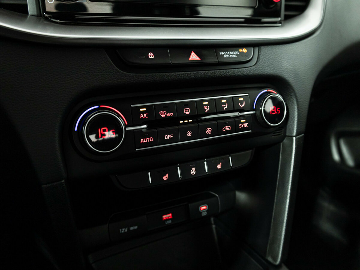 Купить Kia Ceed III Рестайлинг, 2022, 142 884 км, фото №17