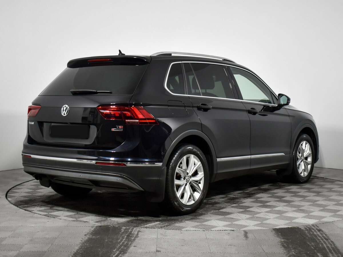 Купить Volkswagen Tiguan II, 2017, 170 343 км, фото №4