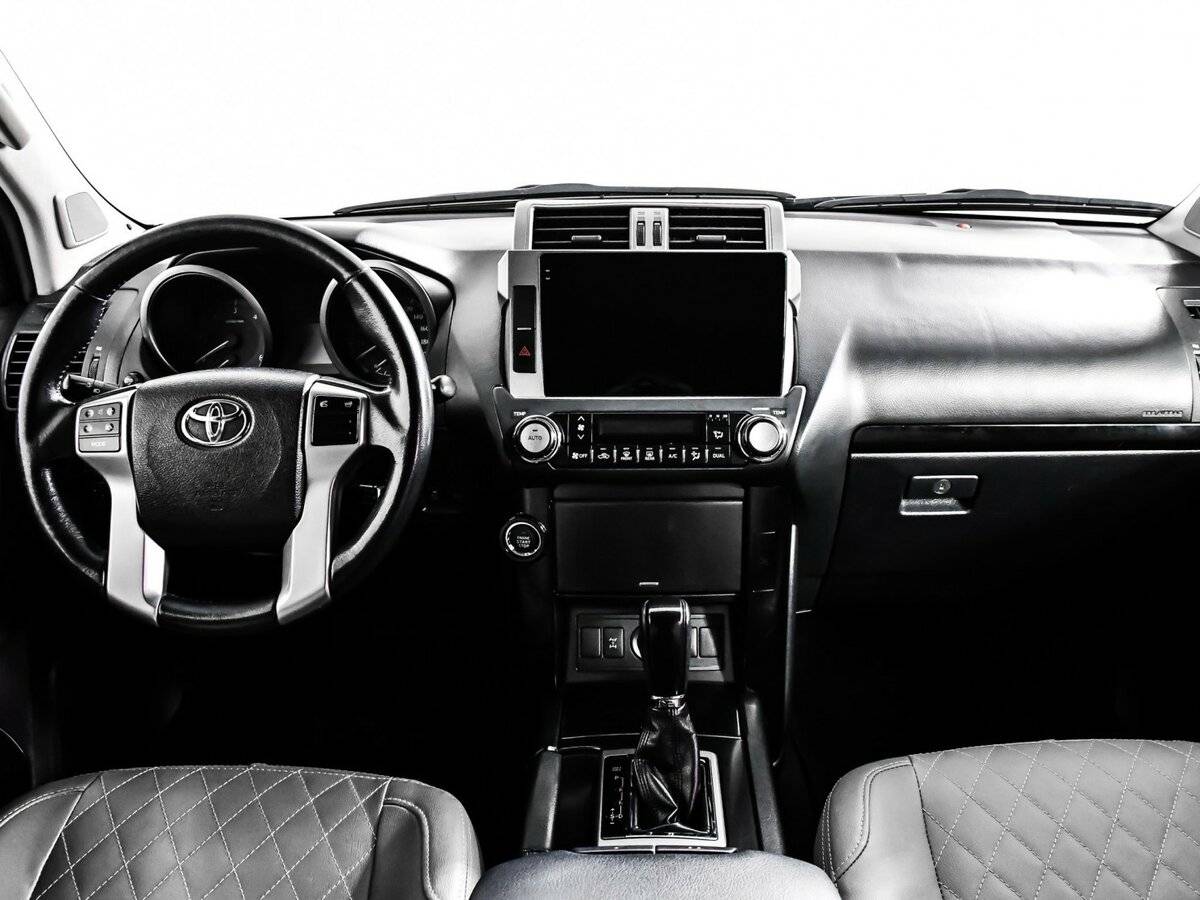 Купить Toyota Land Cruiser Prado 150 Series Рестайлинг 1, 2013, 175 000 км, фото №9