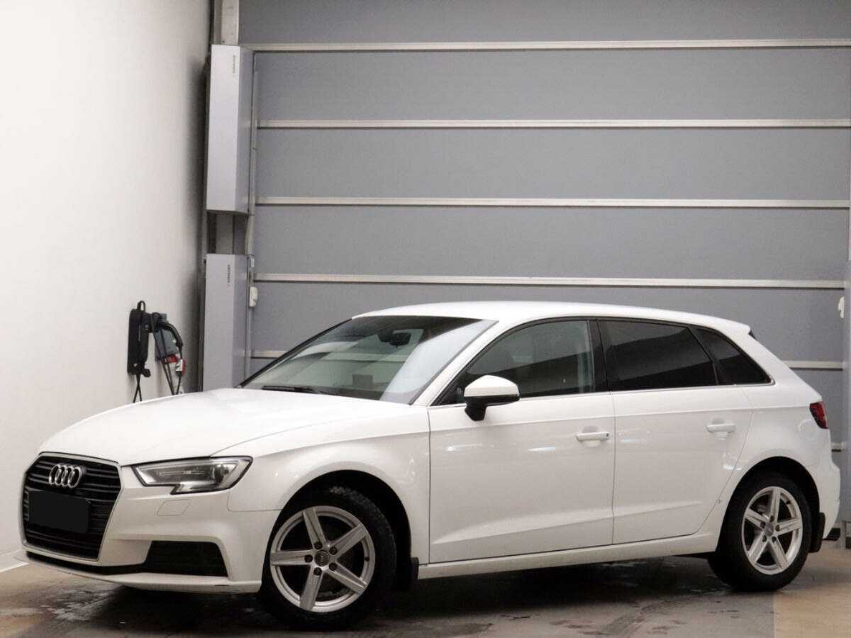 Купить Audi A3 Sportback, 2016, 130 940 км, фото №1