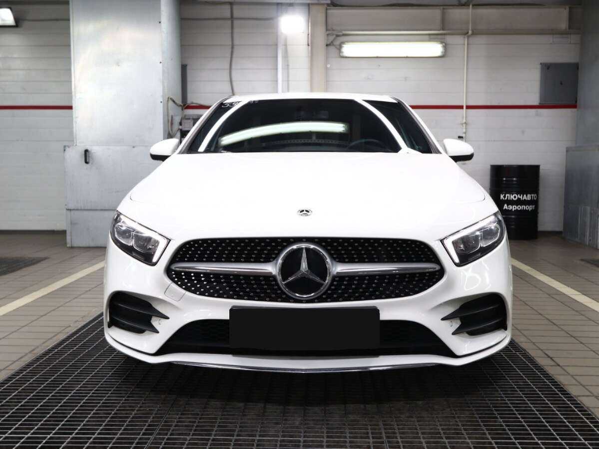 Купить Mercedes-Benz A-Класс 200, 2019, 21 000 км, фото №3