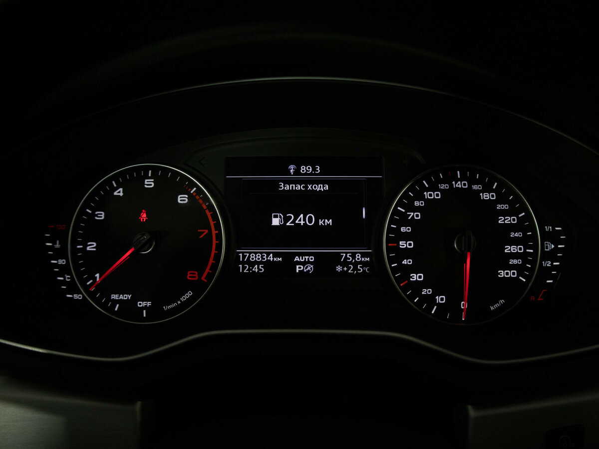 Купить Audi A4 V (B9), 2017, 180 000 км, фото №9