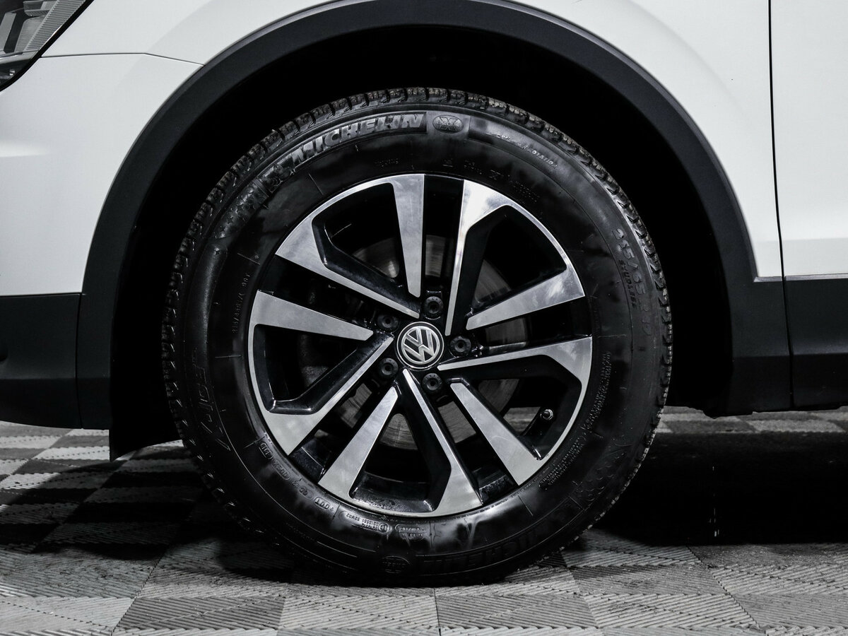 Купить Volkswagen Tiguan II, 2020, 45 114 км, фото №12