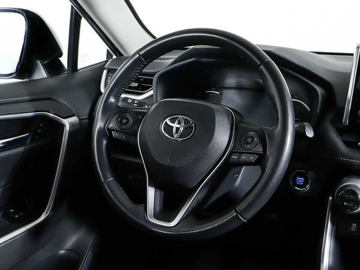 Купить Toyota RAV4, 2021, 66 912 км, фото №10