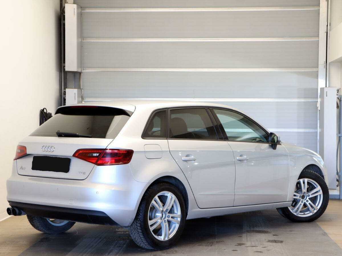 Купить Audi A3 Sportback, 2013, 151 996 км, фото №4