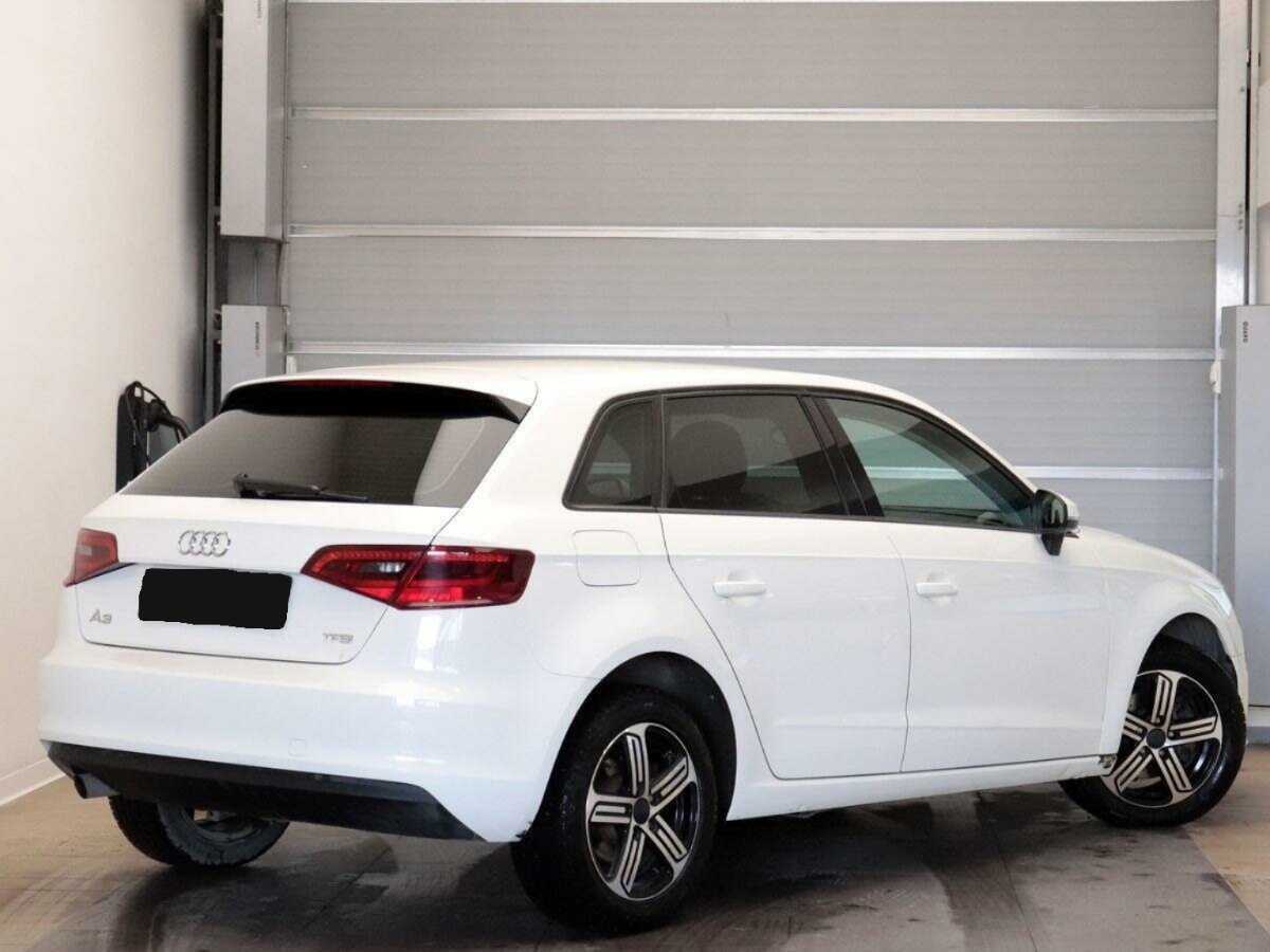 Купить Audi A3 Sportback, 2014, 171 092 км, фото №4