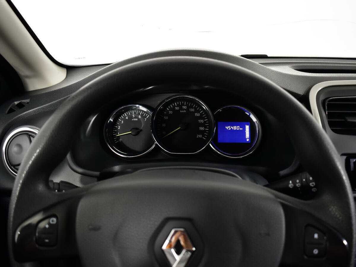 Купить Renault Sandero, 2017, 45 480 км, фото №9