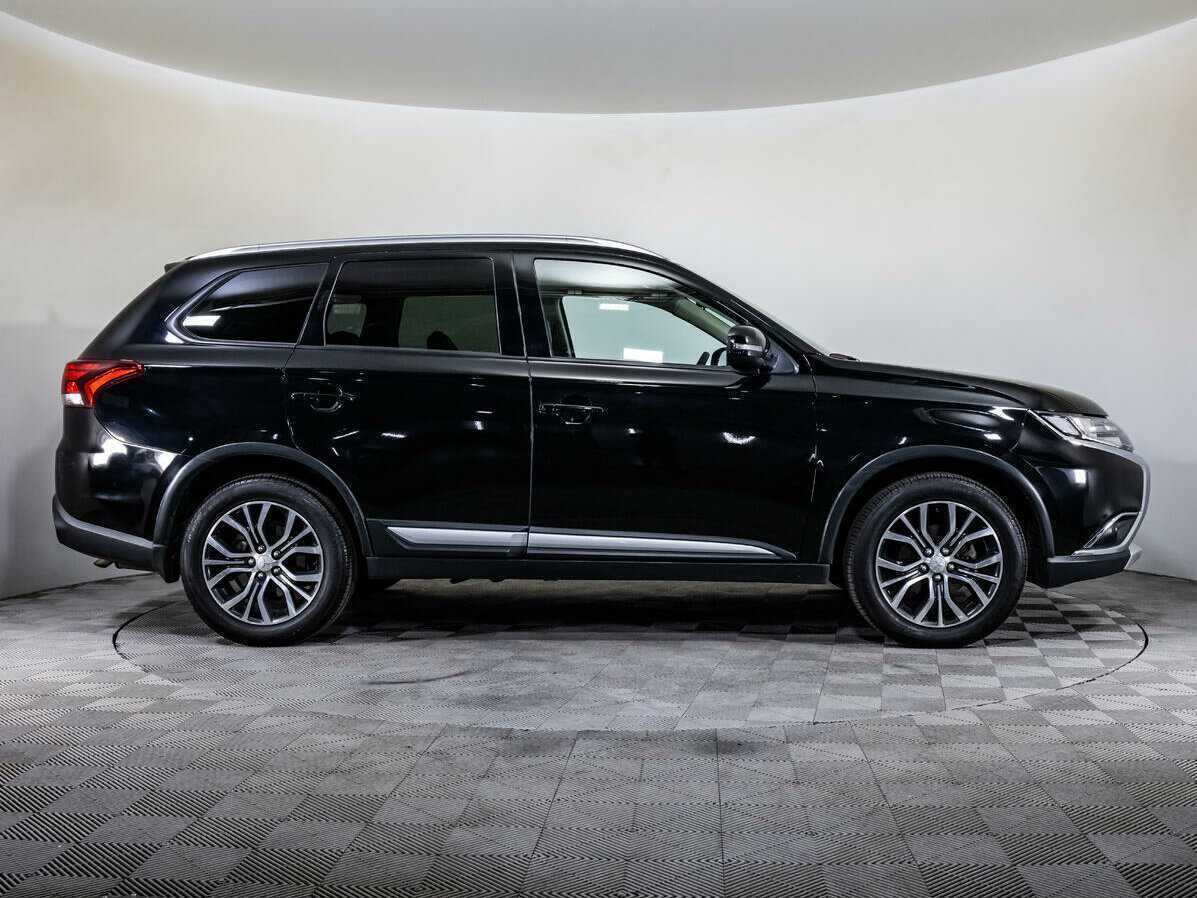 Купить Mitsubishi Outlander, 2017, 115 060 км, фото №4