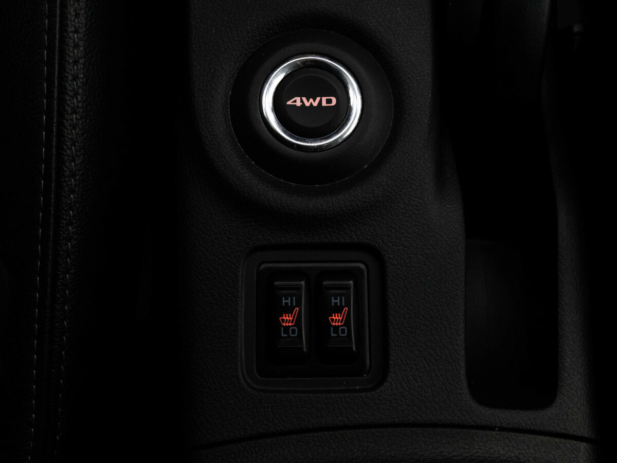 Купить Mitsubishi Outlander III Рестайлинг 2, 2015, 245 490 км, фото №13