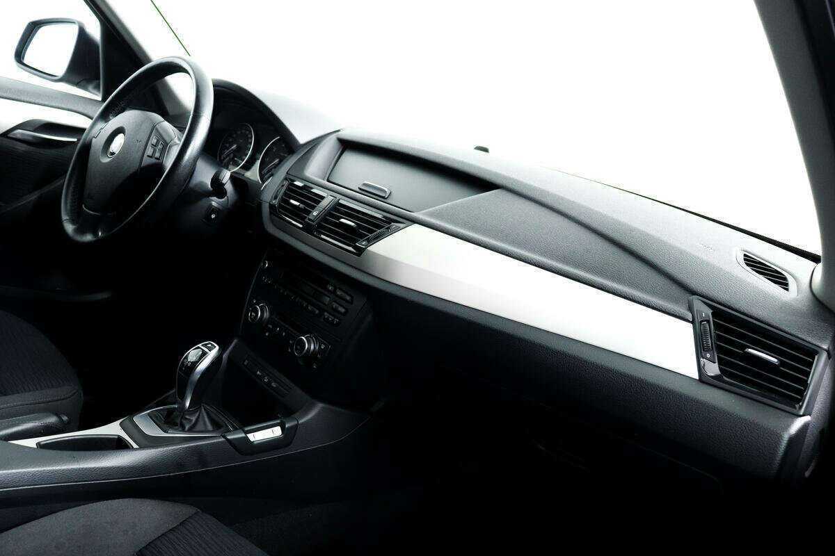 Купить BMW X1 20i, 2013, 96 800 км, фото №9