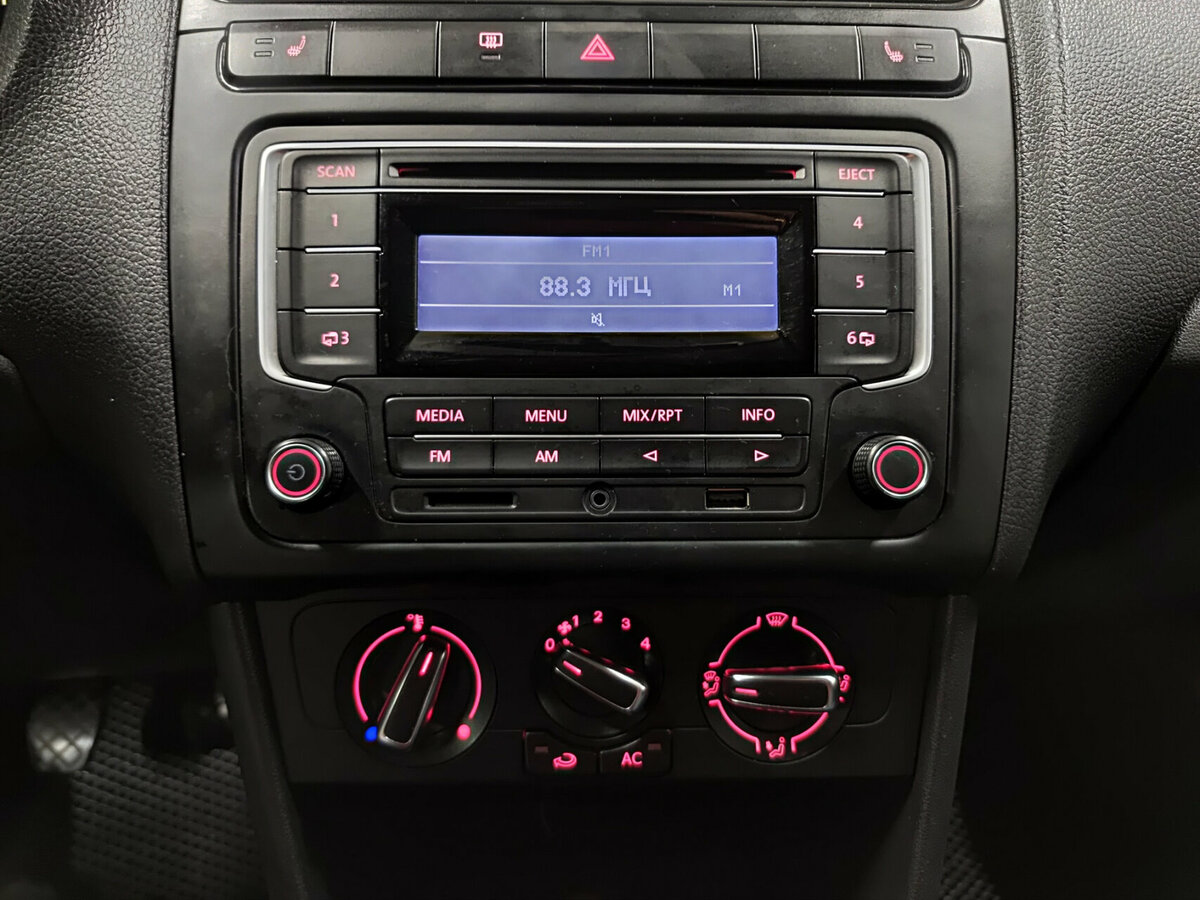 Купить Volkswagen Polo V, 2014, 153 708 км, фото №15