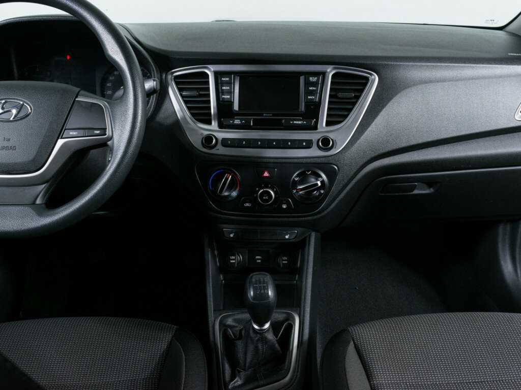 Купить Hyundai Solaris, 2020, 57 896 км, фото №9