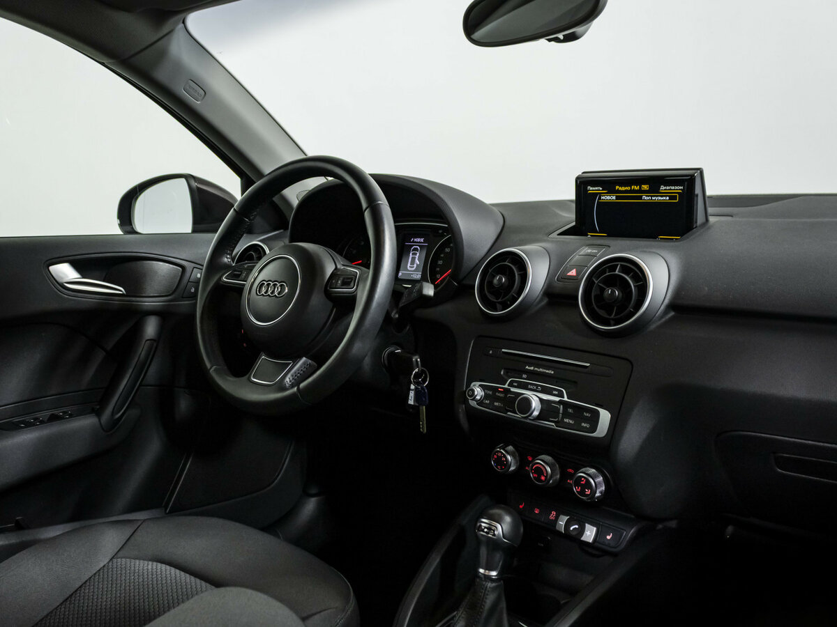 Купить Audi A1 Sportback I (8X) Рестайлинг, 2015, 12 600 км, фото №9