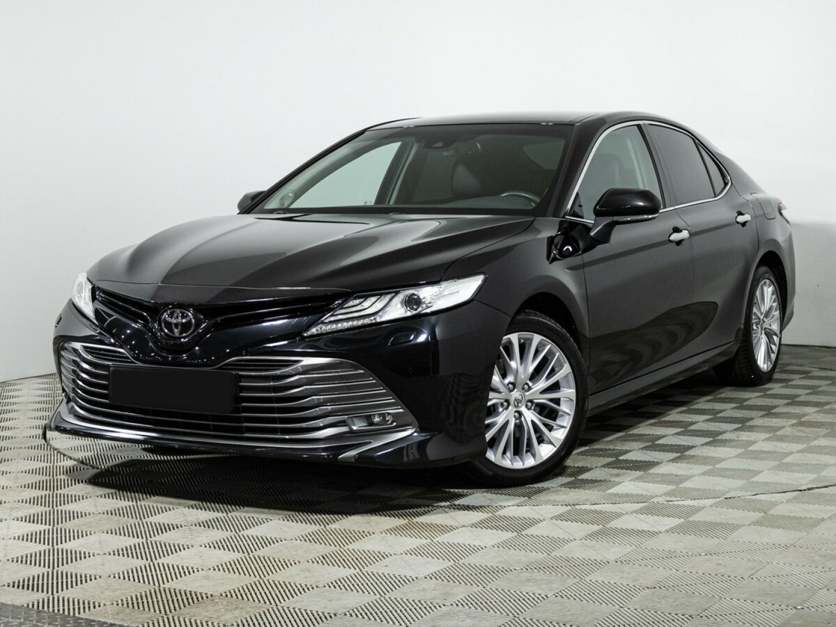 Купить Toyota Camry VIII (XV70), 2020, 32 768 км, фото №1