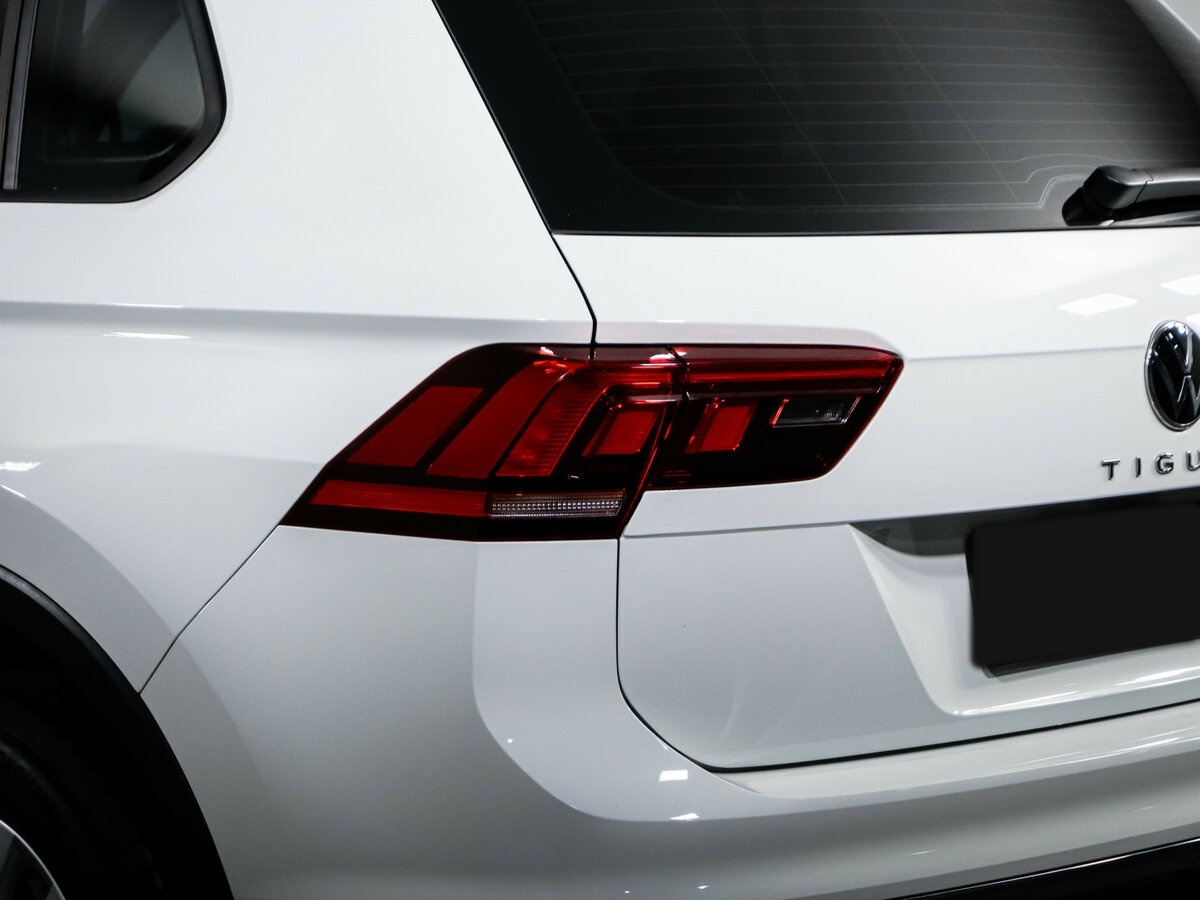 Купить Volkswagen Tiguan II Рестайлинг, 2021, 8 100 км, фото №16