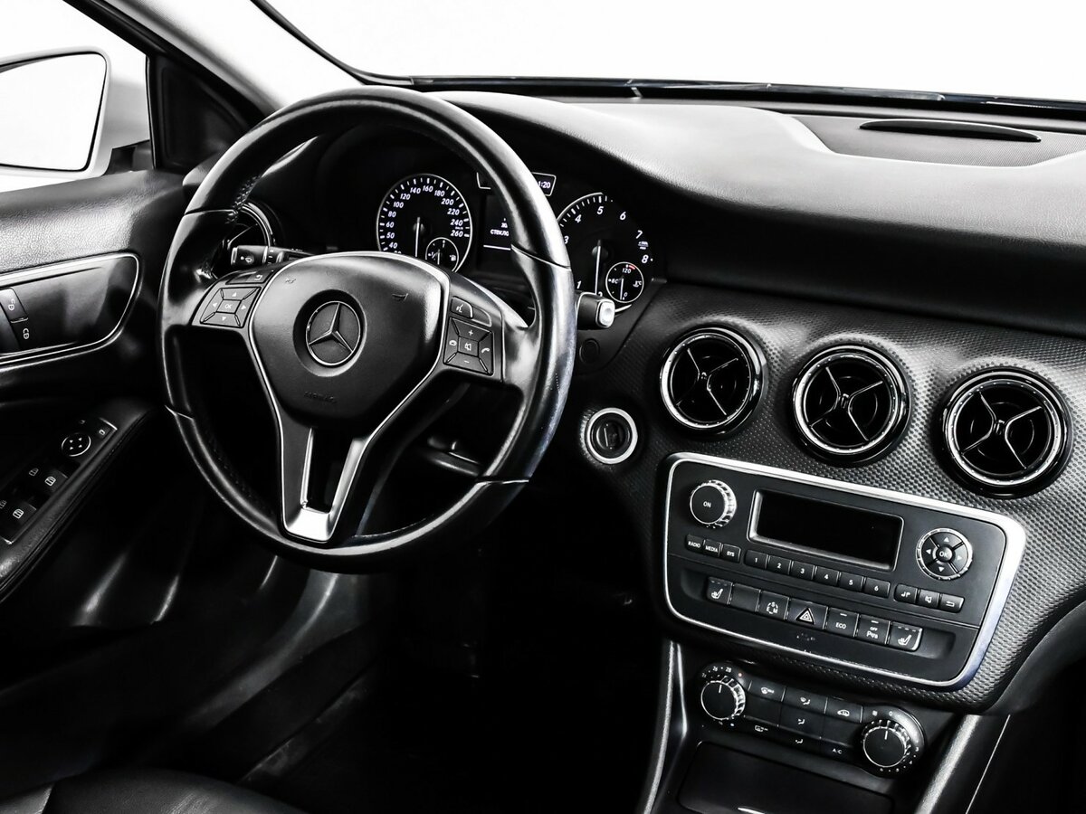 Купить Mercedes-Benz A-Класс 180 III (W176), 2013, 162 959 км, фото №8