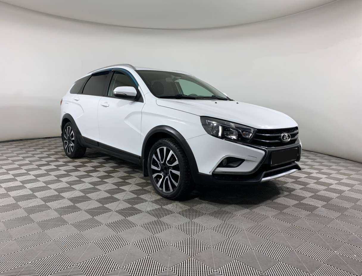 Купить Lada (ВАЗ) Vesta SW Cross, 2018, 162 699 км, фото №3