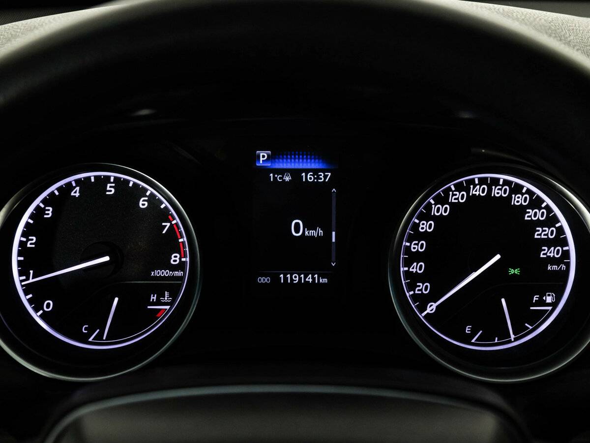 Купить Toyota Camry VIII (XV70) Рестайлинг, 2021, 119 139 км, фото №18