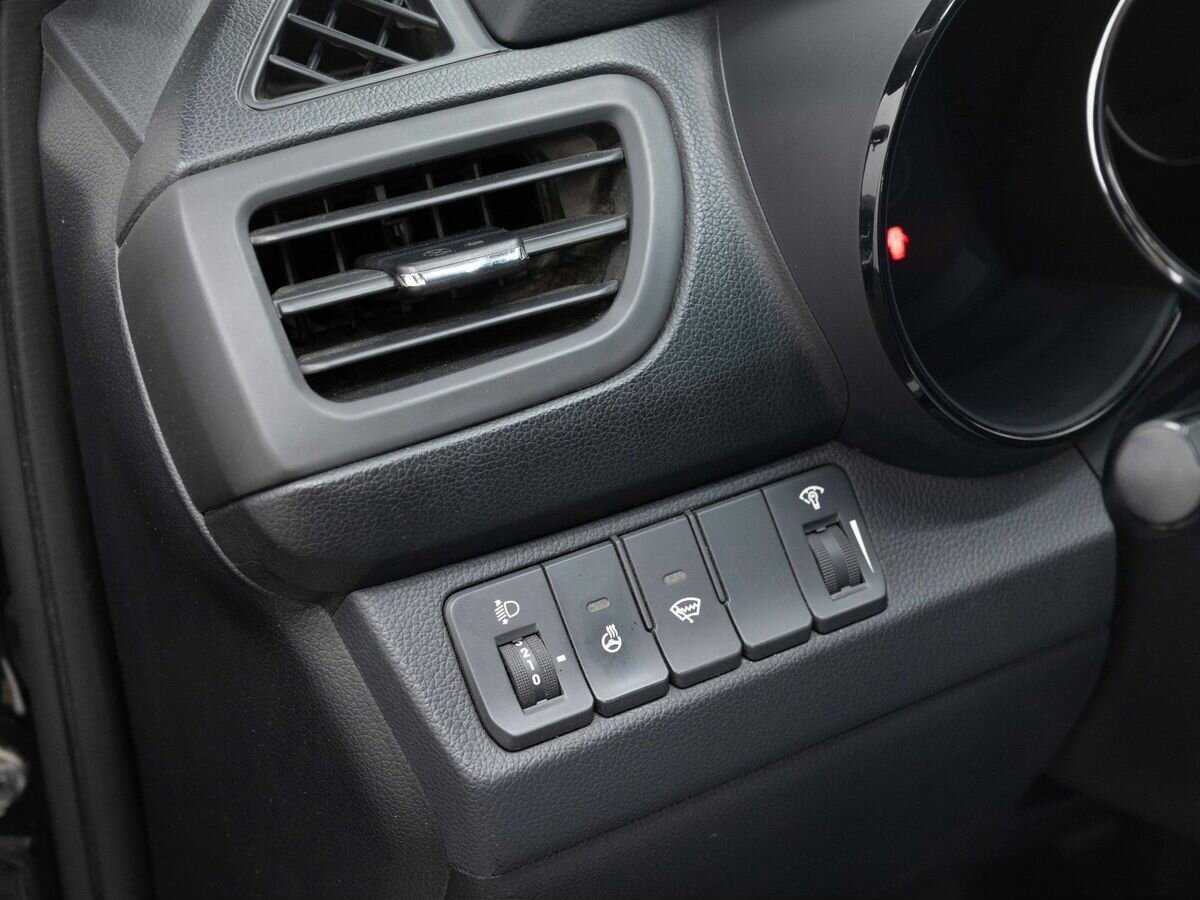 Купить Kia Rio 5-speed, 2012, 150 300 км, фото №18