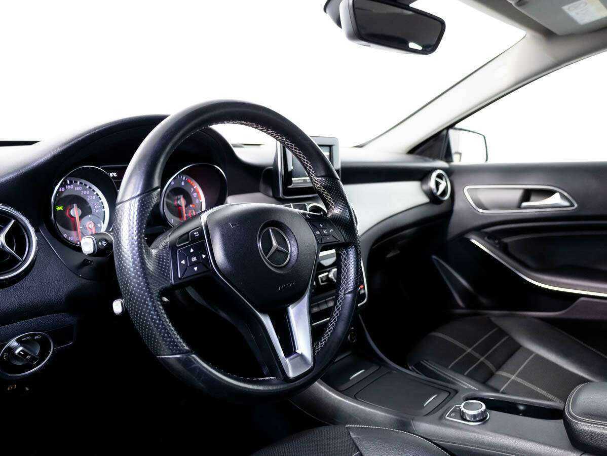 Купить Mercedes-Benz GLA 250, 2014, 113 281 км, фото №10
