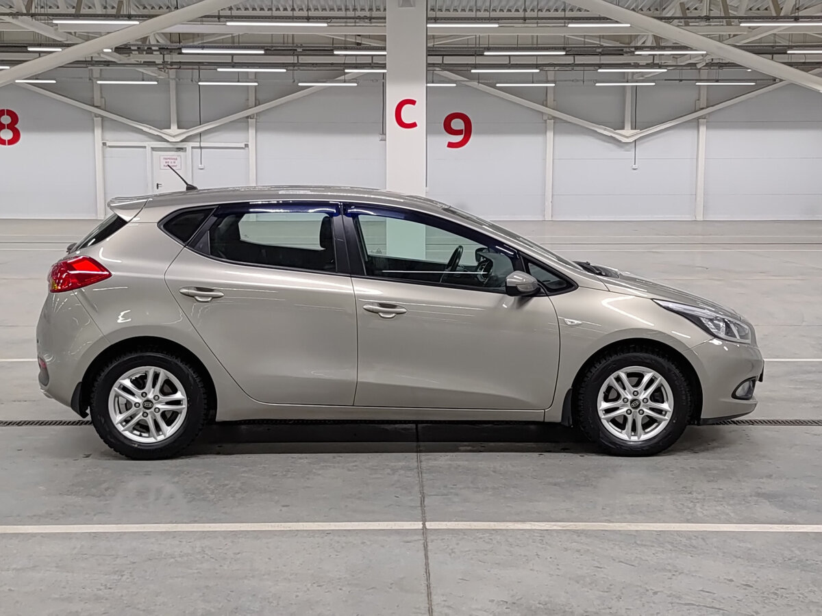 Купить Kia Ceed II, 2012, 84 618 км, фото №4