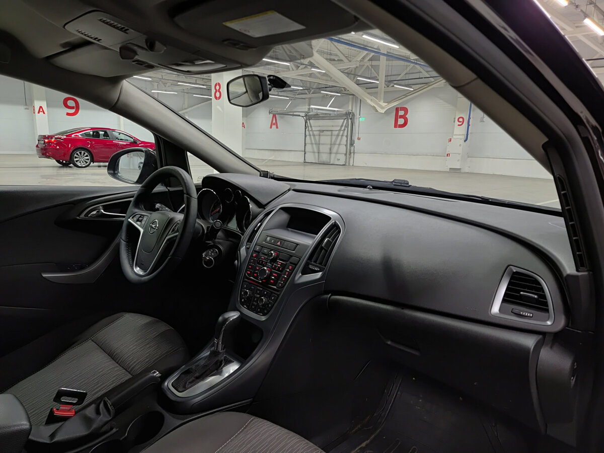 Купить Opel Astra J Рестайлинг, 2014, 168 760 км, фото №11