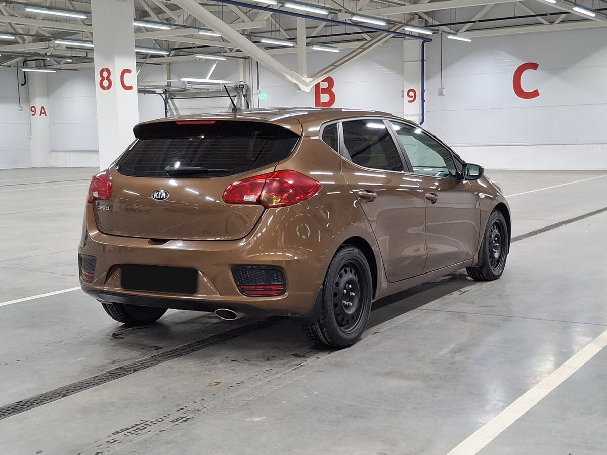 Купить Kia Ceed II Рестайлинг, 2015, 111 891 км, фото №5