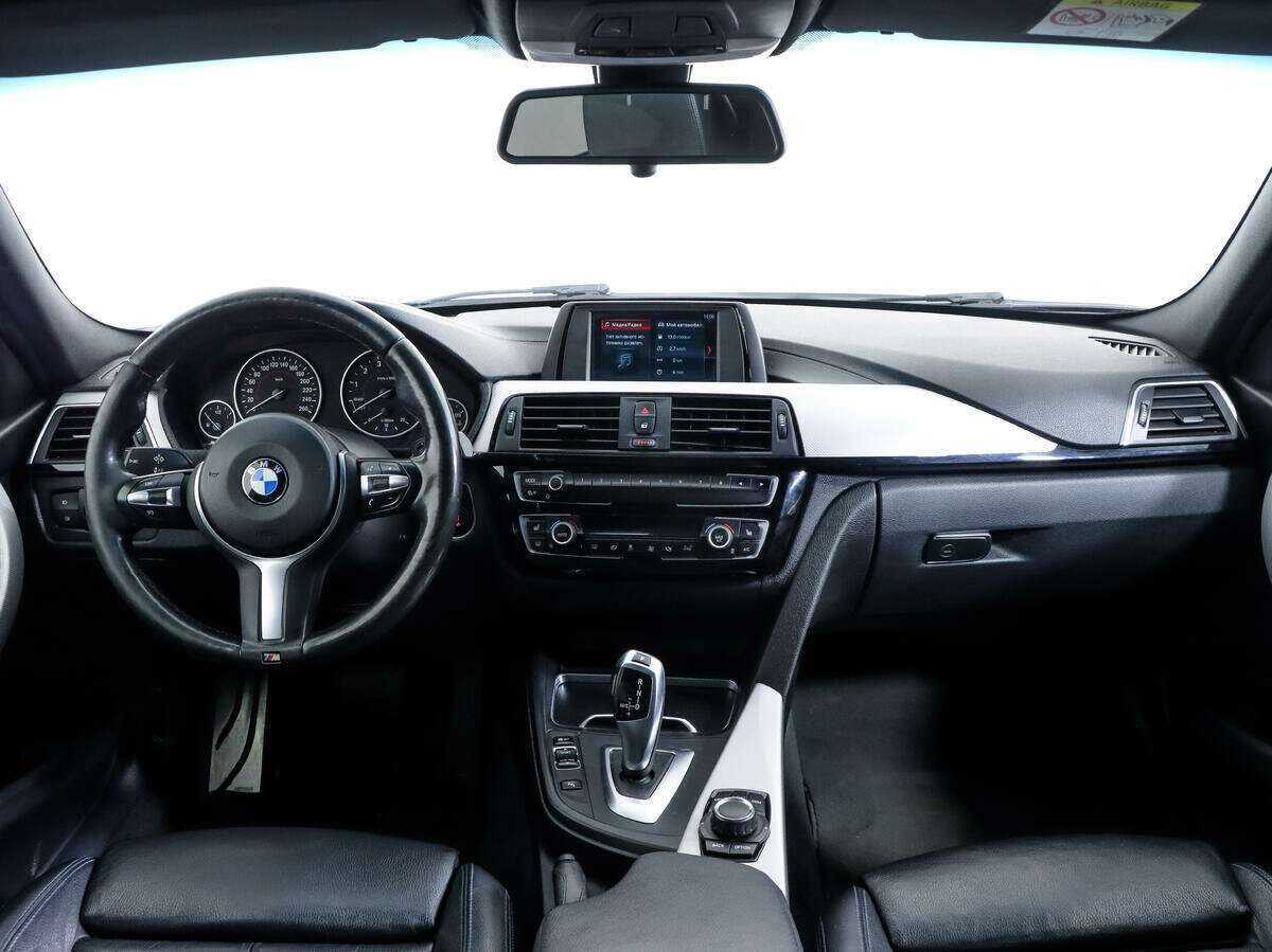 Купить BMW 3 серии 320i xDrive, 2018, 145 981 км, фото №10