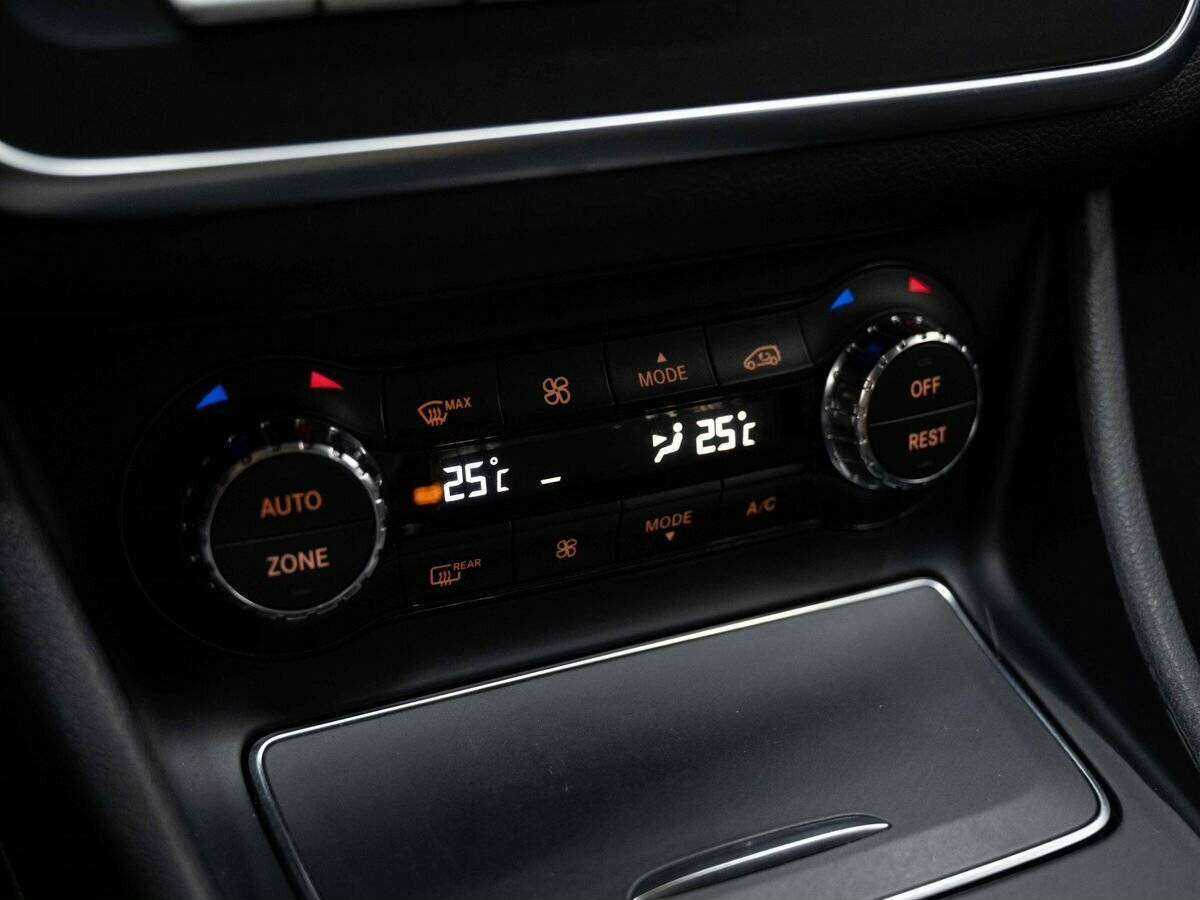 Купить Mercedes-Benz CLA 200, 2018, 153 655 км, фото №21