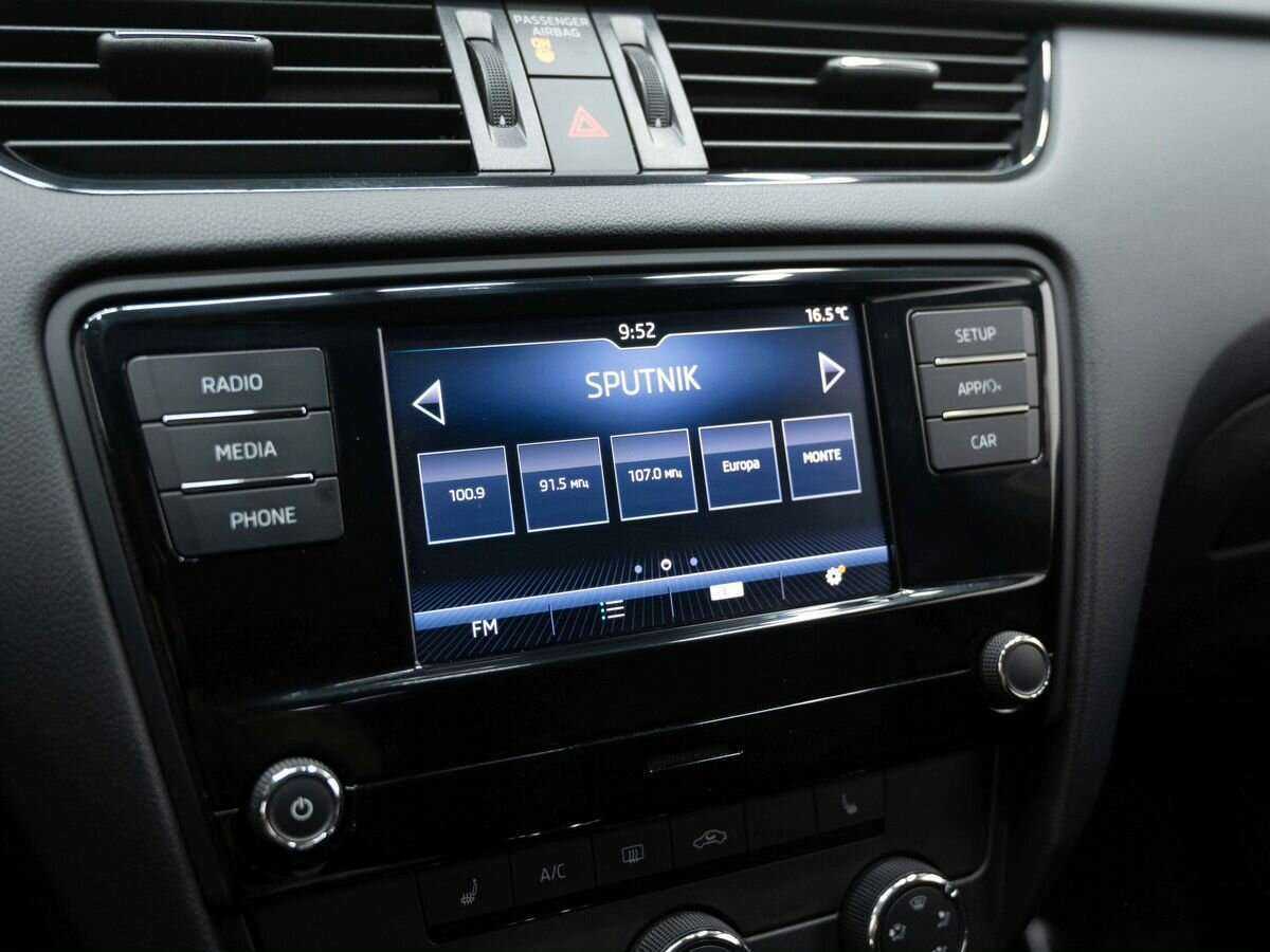 Купить Skoda Octavia, 2017, 59 000 км, фото №19