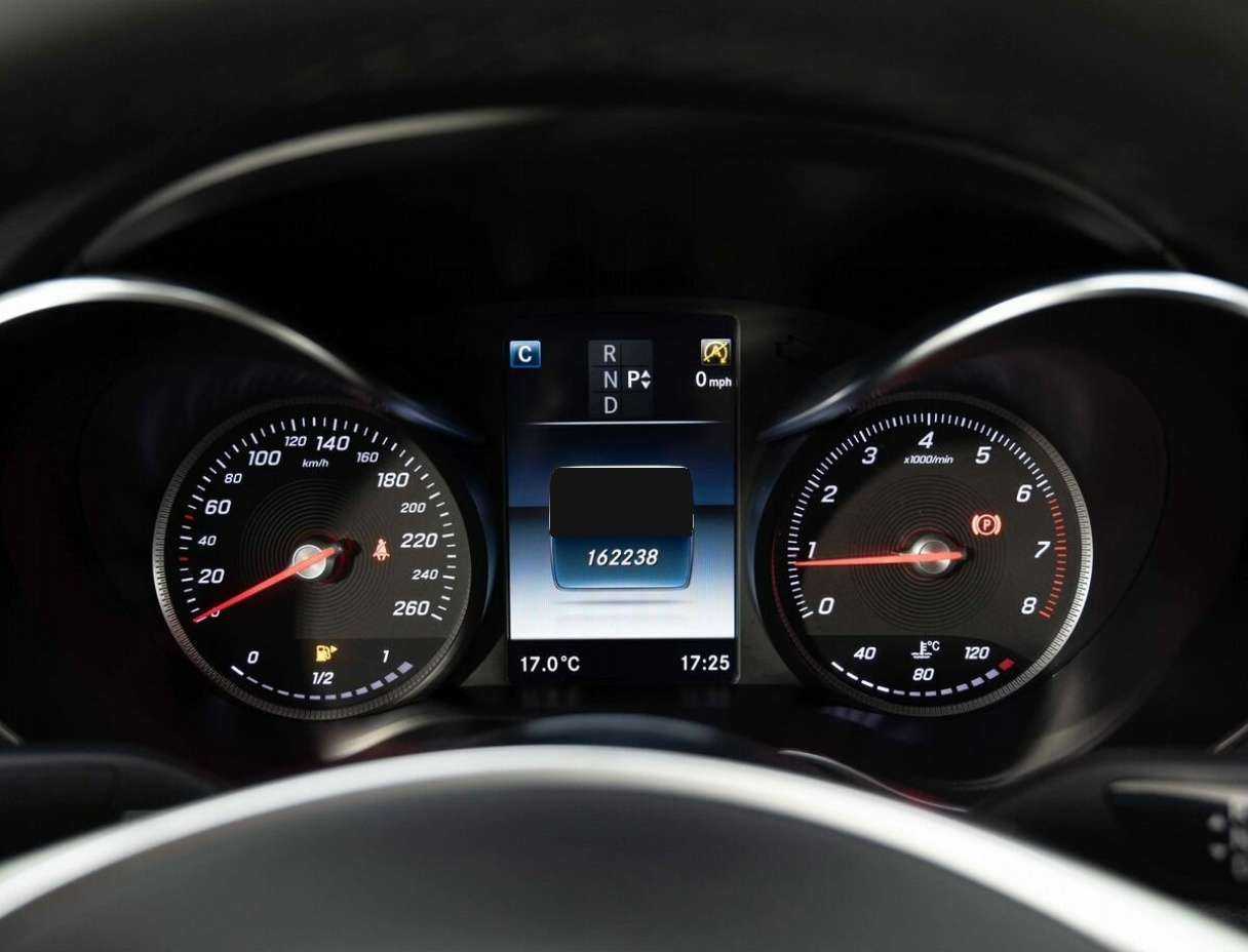 Купить Mercedes-Benz C-Класс 180, 2016, 162 235 км, фото №18