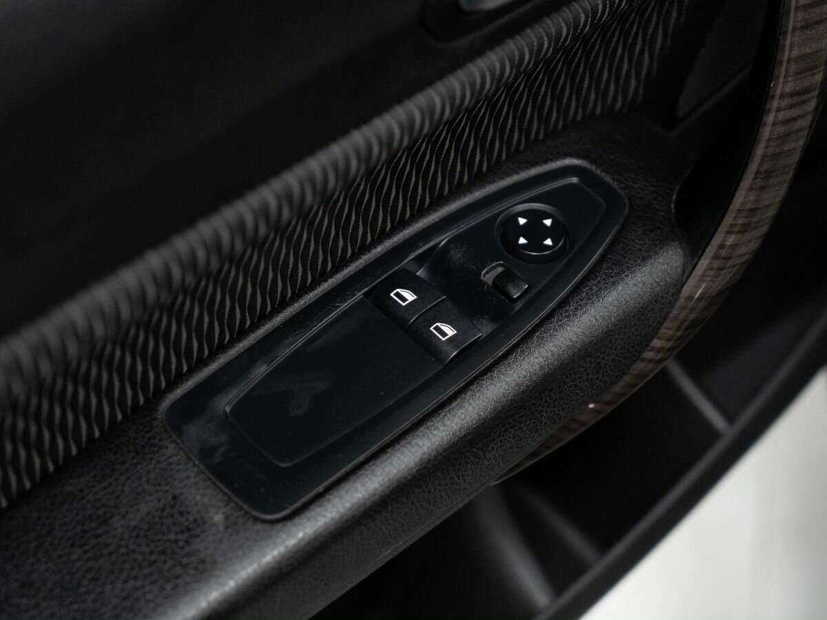 Купить BMW 1 серии 116i, 2012, 188 937 км, фото №14