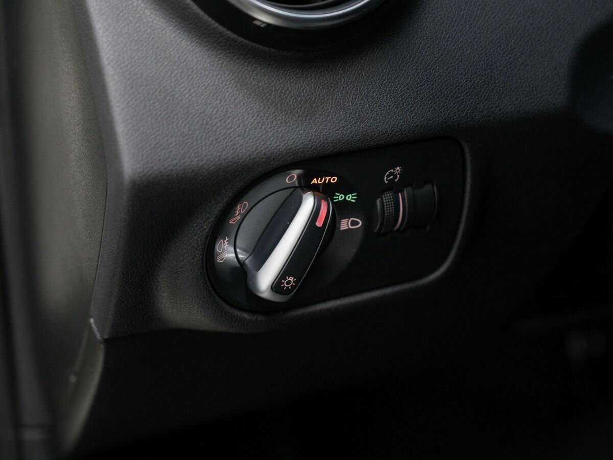 Купить Audi A1, 2012, 174 000 км, фото №11