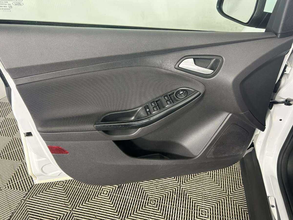 Купить Ford Focus, 2013, 135 000 км, фото №8