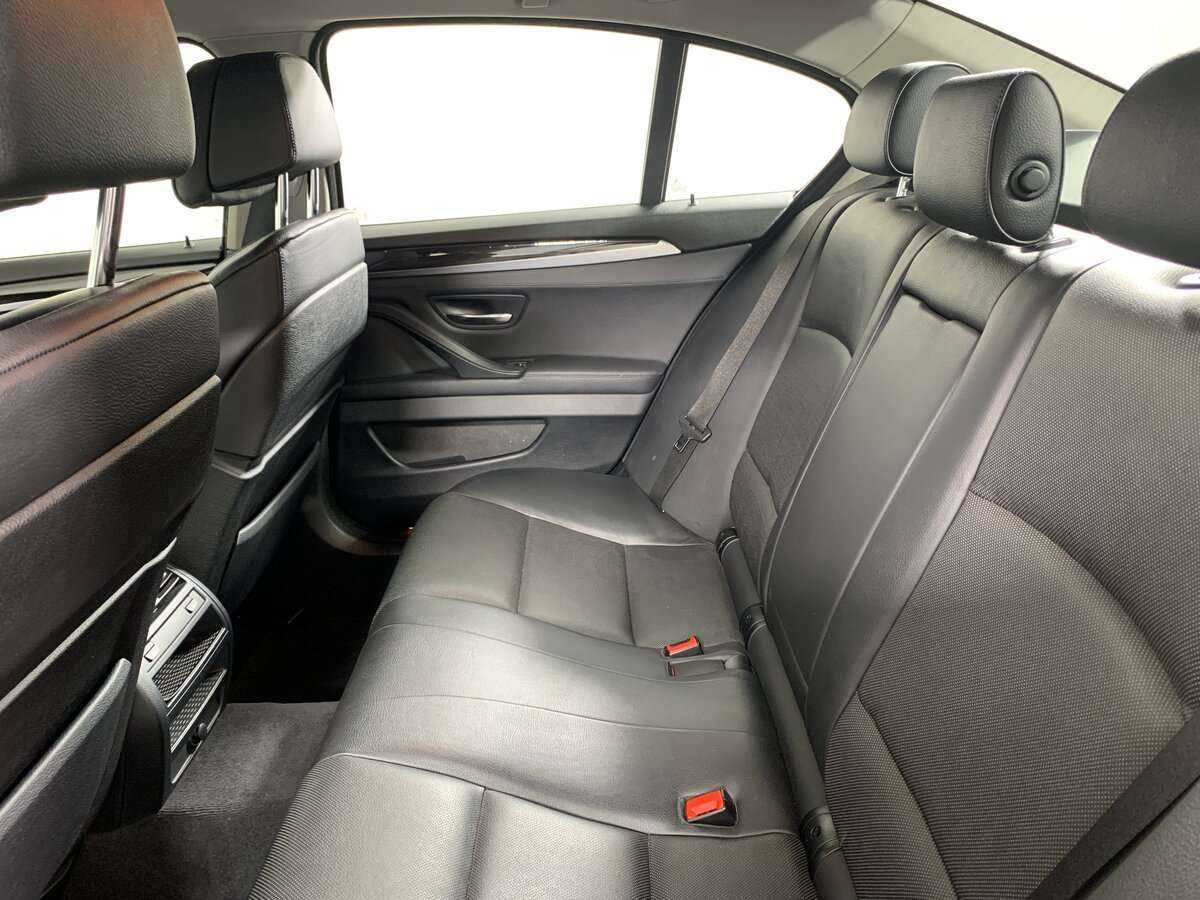 Купить BMW 5 серии 530d, 2012, 209 115 км, фото №16