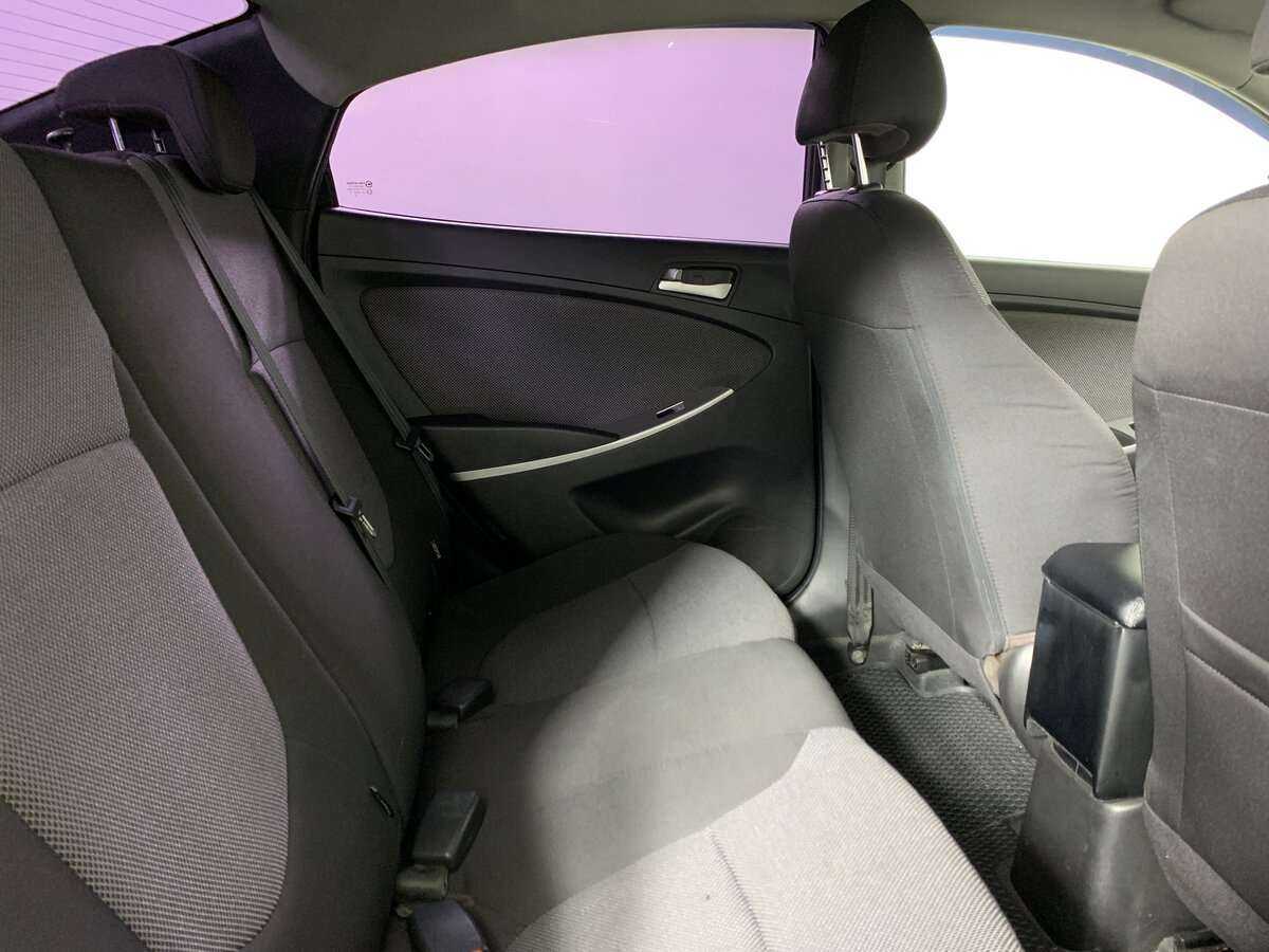 Купить Hyundai Solaris, 2012, 170 379 км, фото №15