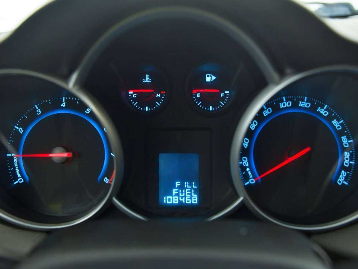 Купить Chevrolet Cruze, 2013, 210 000 км, фото №13