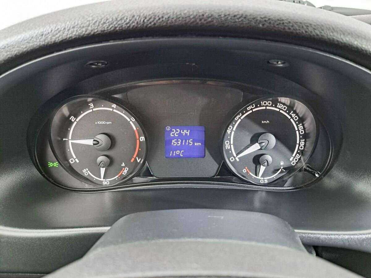 Купить Lada (ВАЗ) Priora, 2016, 153 104 км, фото №11