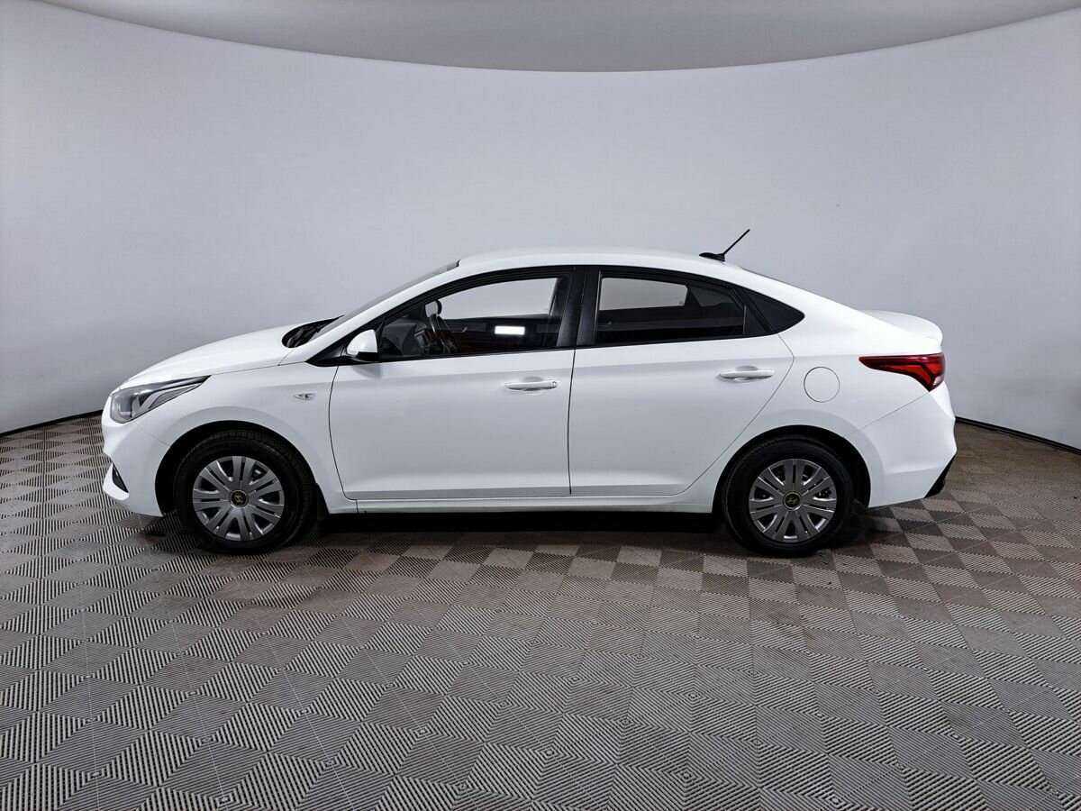 Купить Hyundai Solaris, 2017, 134 000 км, фото №8