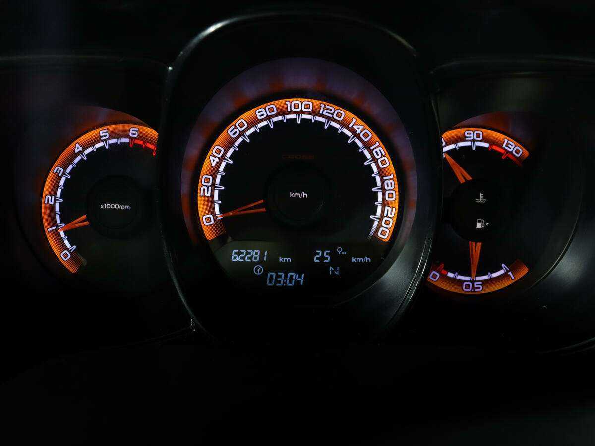 Купить Lada (ВАЗ) Vesta SW Cross, 2019, 62 280 км, фото №11