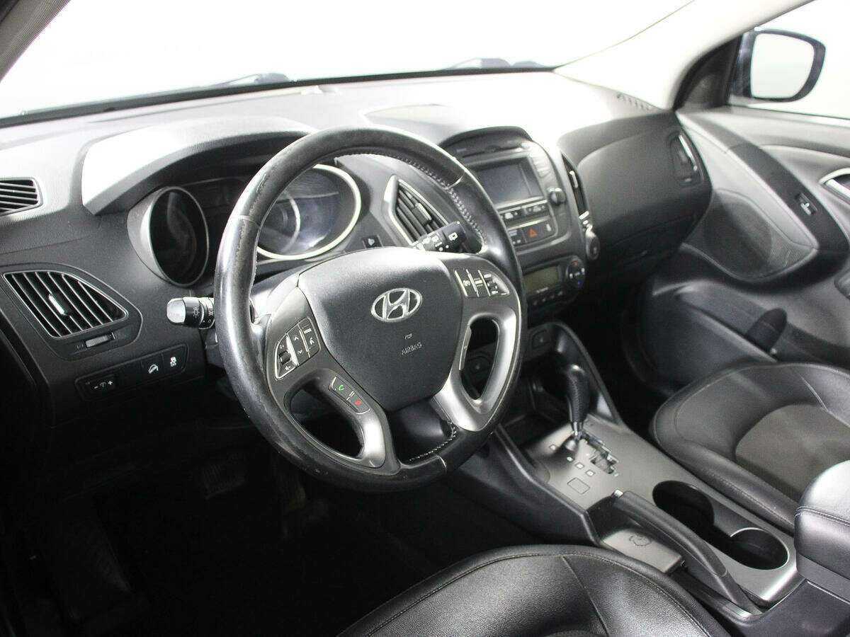 Купить Hyundai ix35, 2013, 182 117 км, фото №12