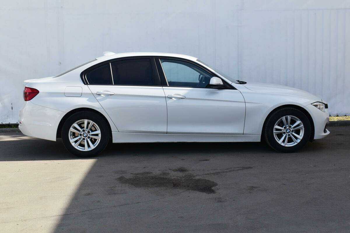 Купить BMW 3 серии 318i, 2018, 116 953 км, фото №4