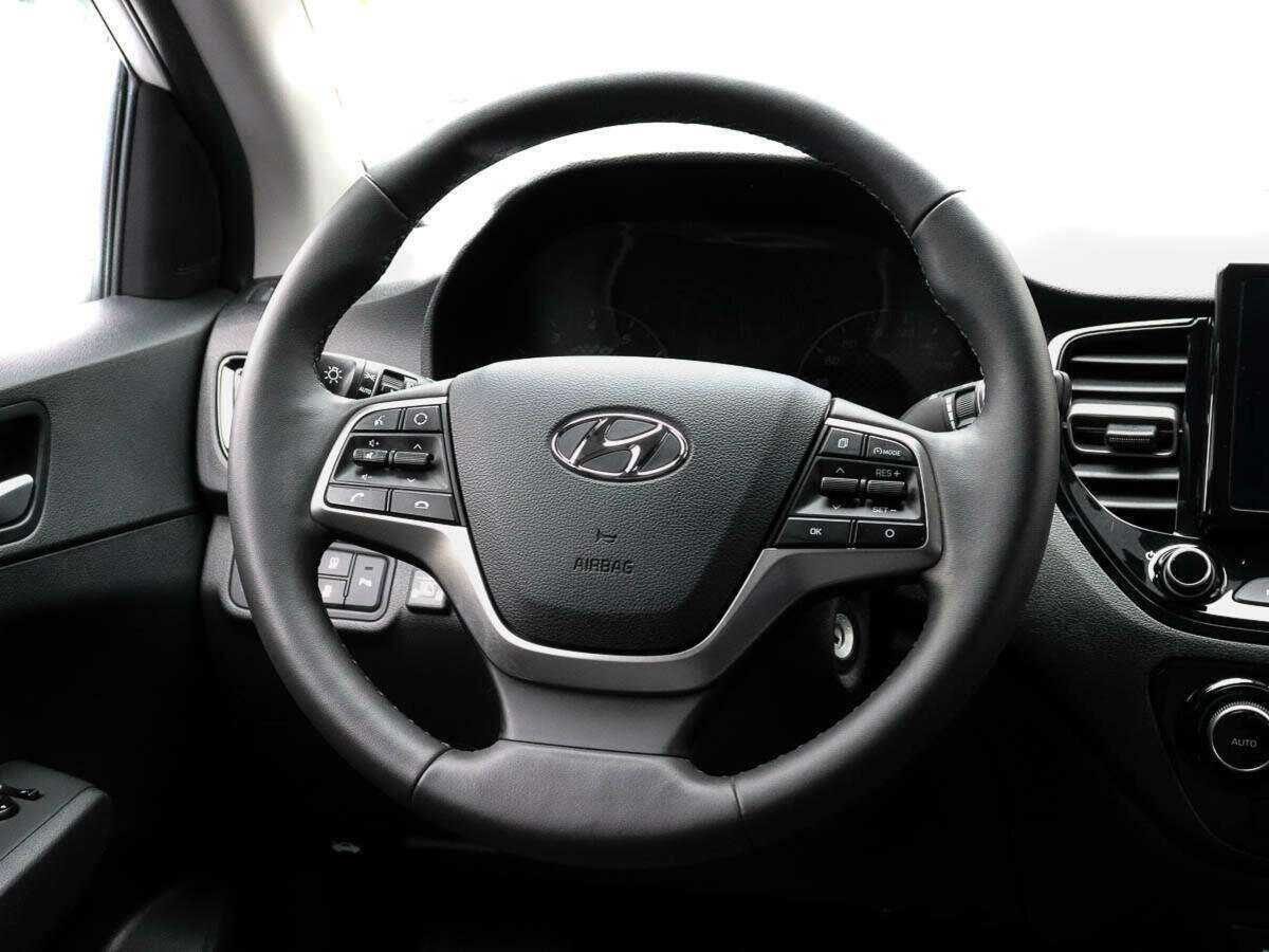 Купить Hyundai Solaris, 2021, 60 705 км, фото №11