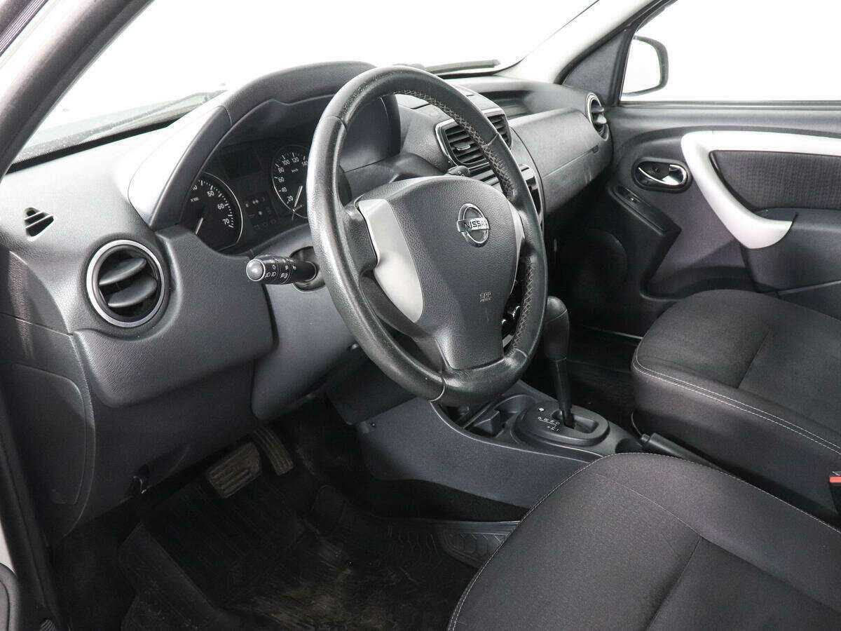 Купить Nissan Terrano, 2014, 141 143 км, фото №9