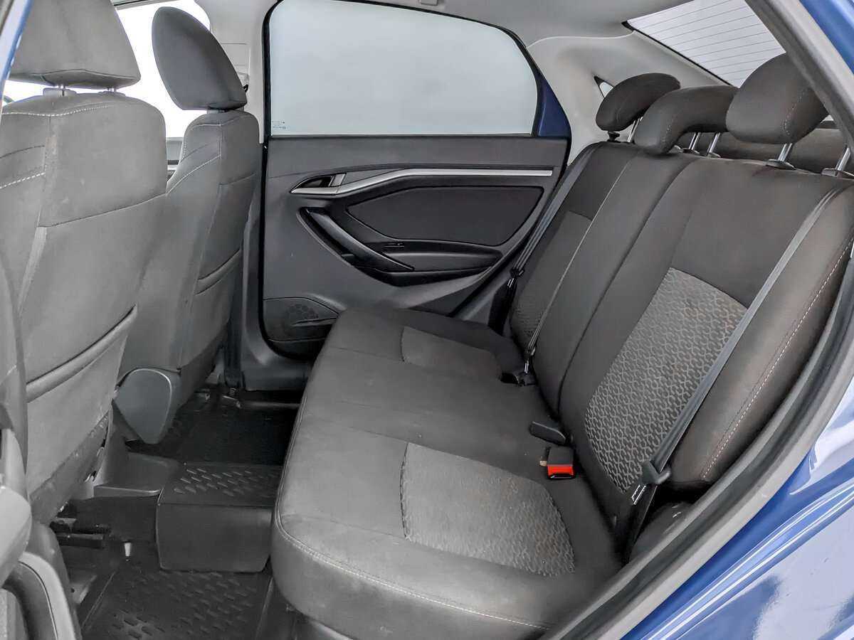 Купить Lada (ВАЗ) Vesta, 2017, 90 000 км, фото №10