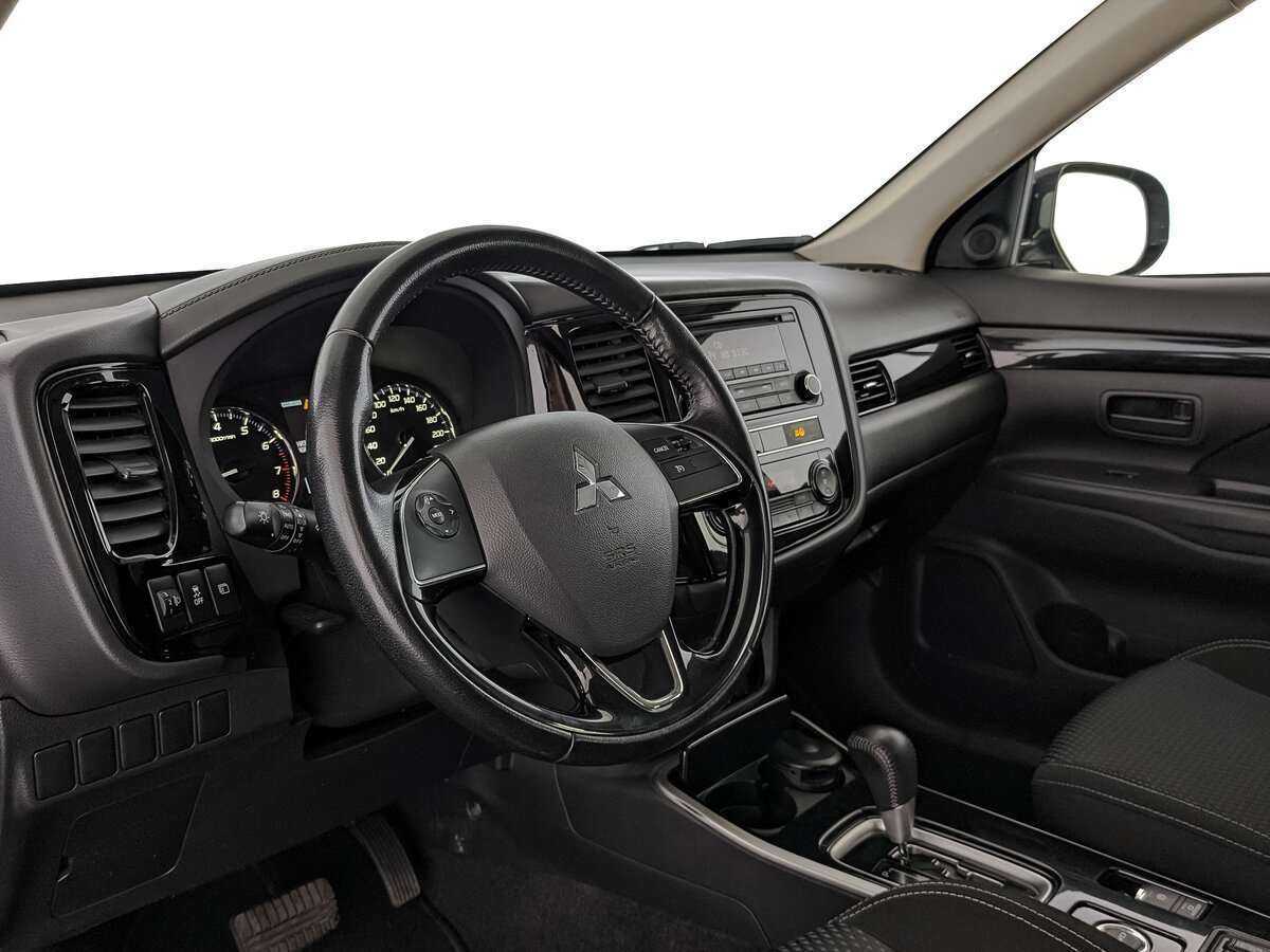 Купить Mitsubishi Outlander, 2019, 82 481 км, фото №11